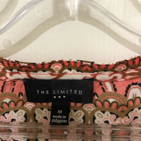 The limited size medium blouse - Picture 3 of 8